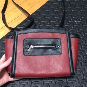cross body style purse